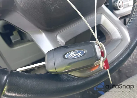 2021 Ford F-150 Xlt z USA, uszkodzony, nr VIN 1FTEW1C52MFB80117